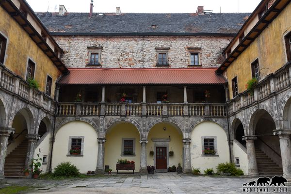 Płakowice – z piekła do raju